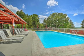 Relaxing Reeds Spring Cabin with Lake Access!